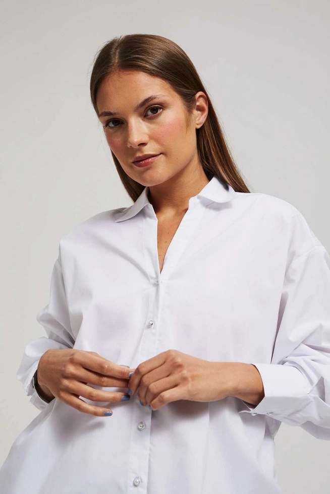 Koszula oversize z ozdobnymi guzikami