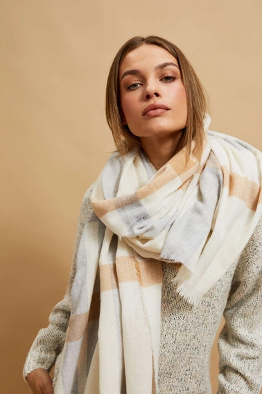 Szalik w kratę piaskowy