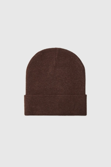Zimowa czapka brązowa