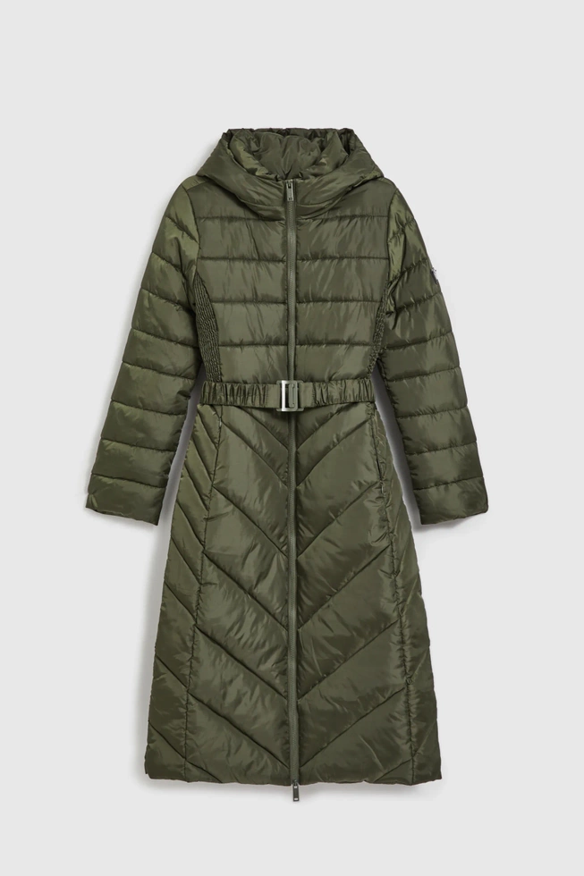 Pikowana kurtka z paskiem oliwkowa