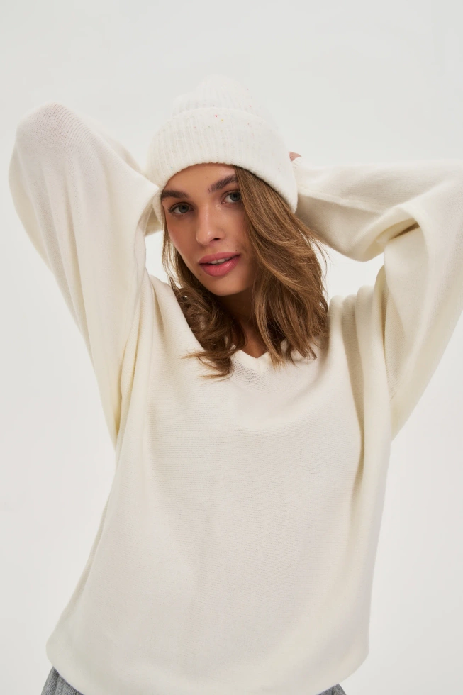 Ciepła czapka biała