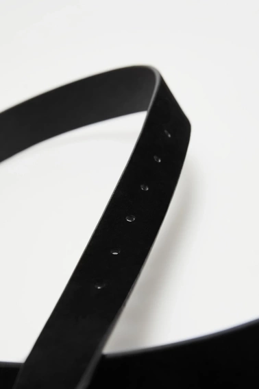 Gładki pasek czarny