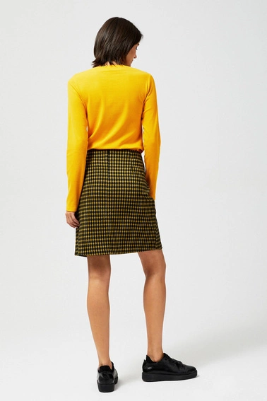 Spódniczka w kratkę z paskiem