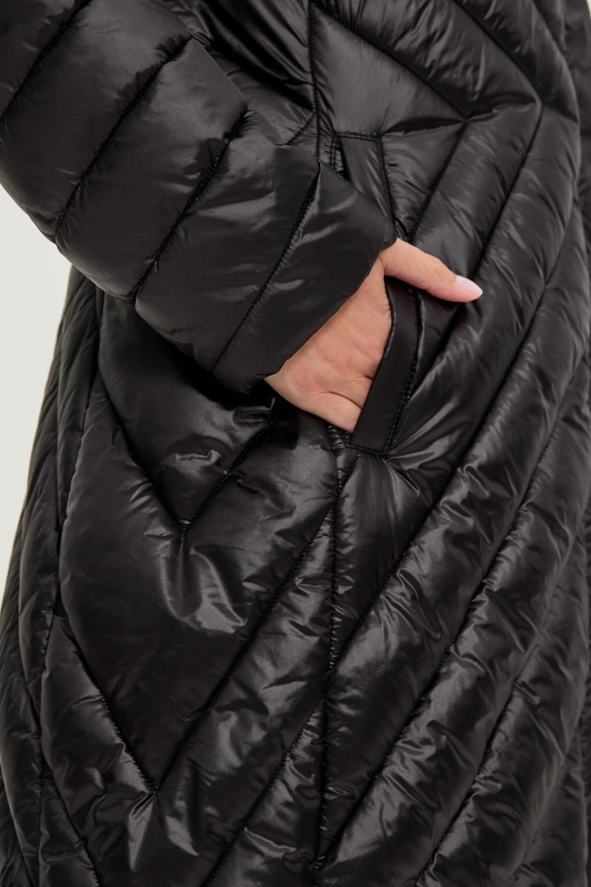 Długa kurtka czarna