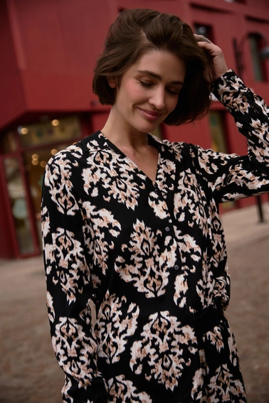 Wiskozowa koszula czarna