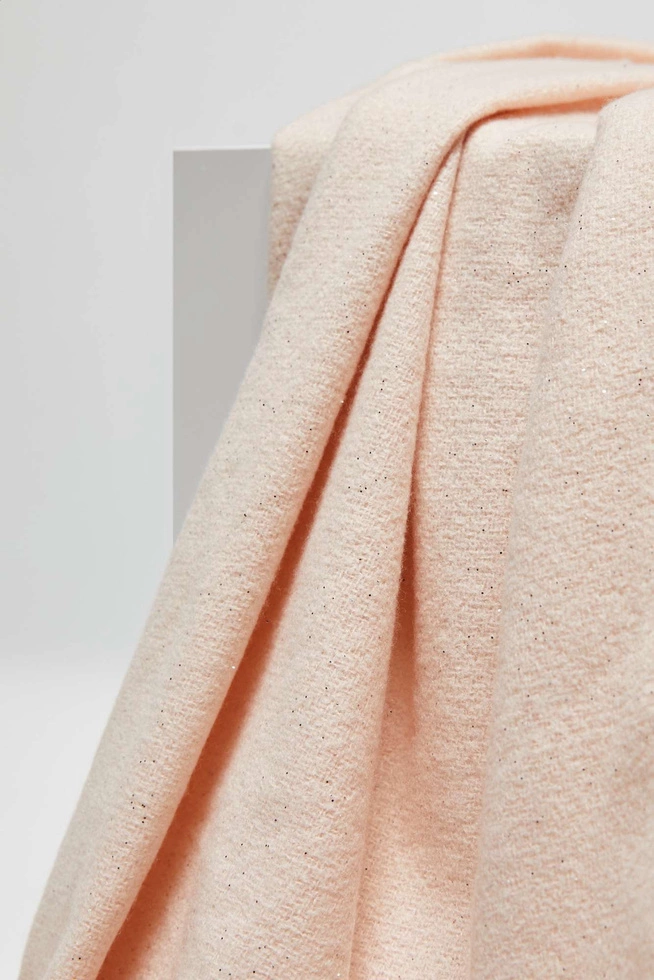 Gładki szalik pudrowo-różowy