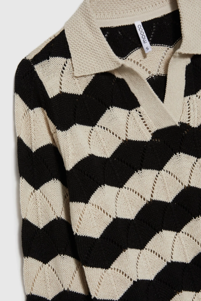 Sweter z kołnierzykiem beżowy