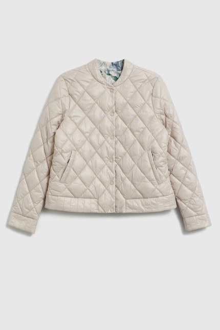 Krótka pikowana kurtka beżowa