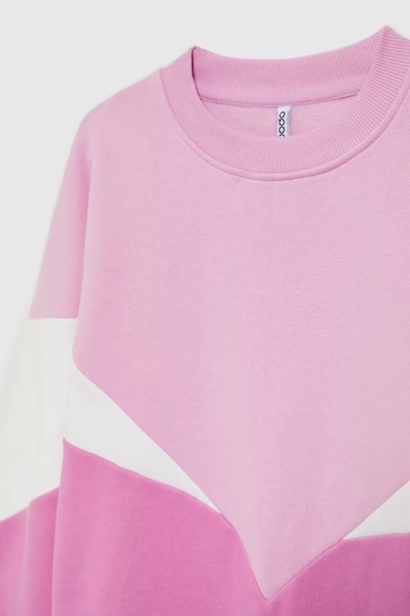 Bluza oversize wkładana przez głowę różowa