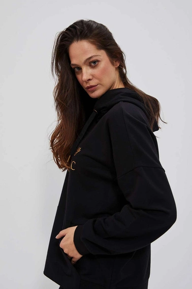 Bluza z kapturem i ozdobnym napisem czarna