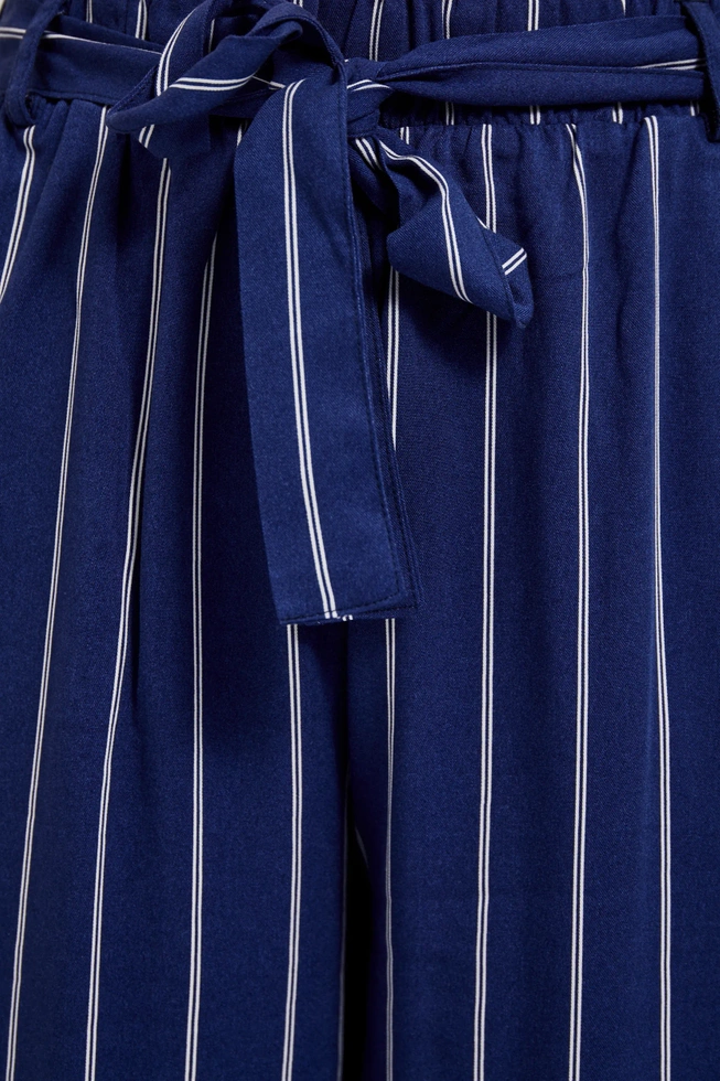 Kuloty w paski granatowe