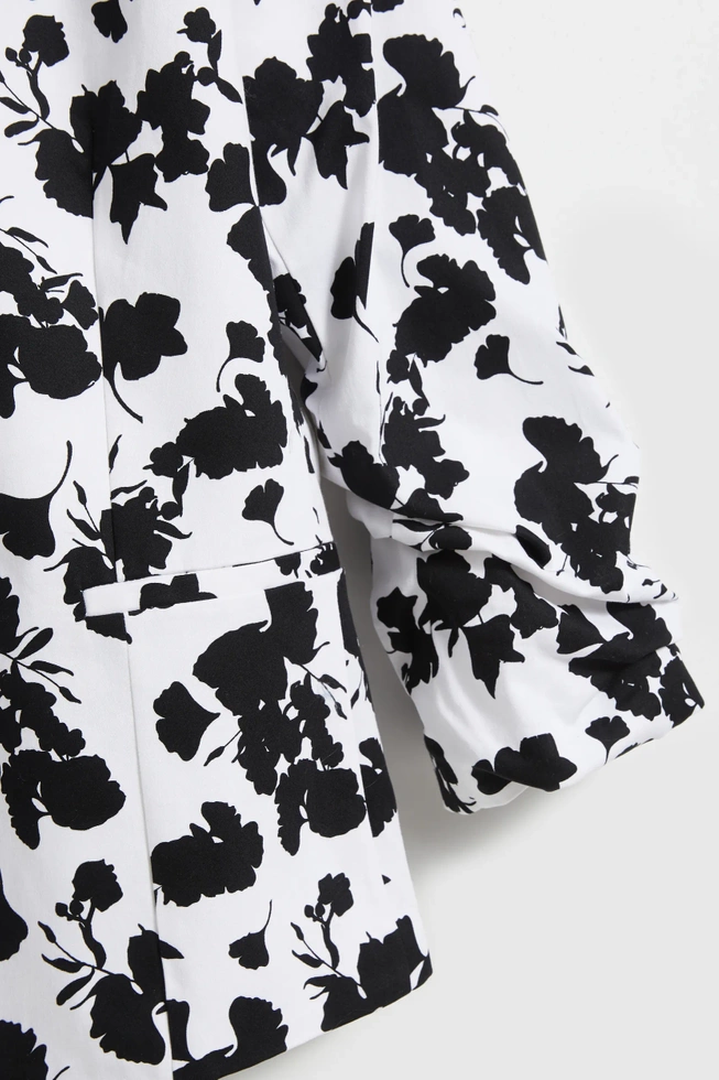 Marynarka z rękawami 3/4 czarno-biała