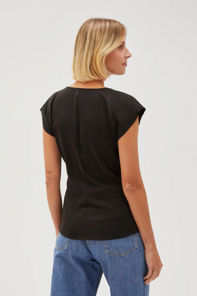 Koszula z wiązaniem czarna