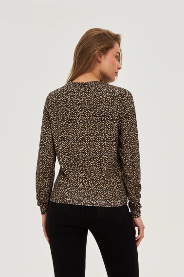 Sweter w drobny wzór beżowy