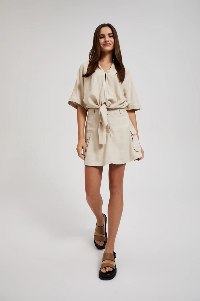 Lniane szorty beżowe