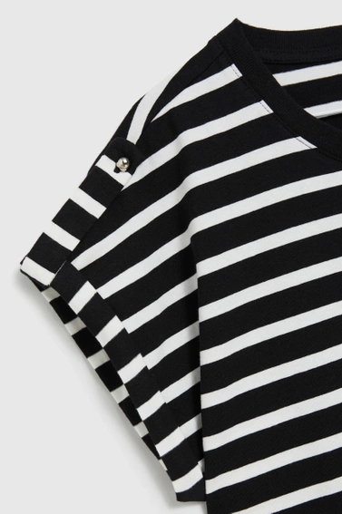 Prosta bluzka w paski czarna