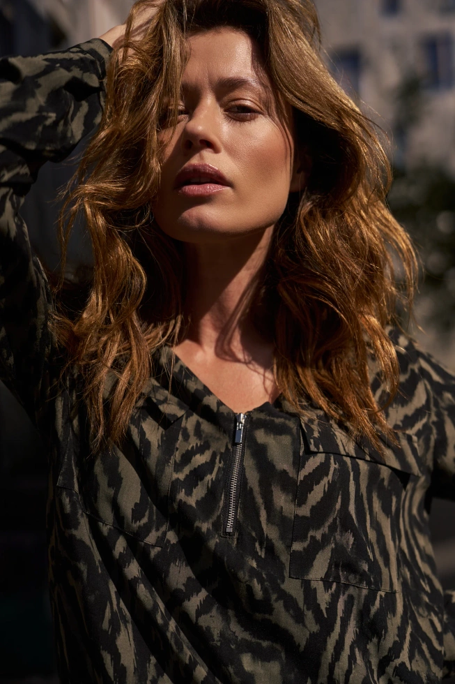 Koszula z wiskozy oliwkowa