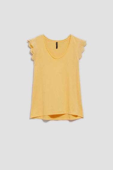 Bluzka z ozdobnym rękawem waniliowy