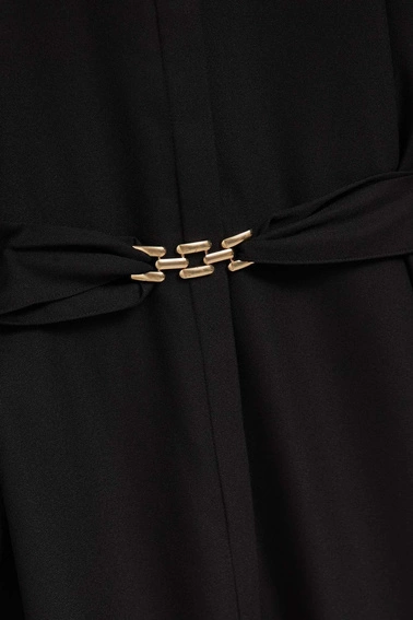 Koszulowa sukienka z paskiem