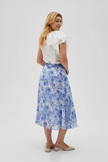 Spódnica w kwiaty z rozcięciem błękitna