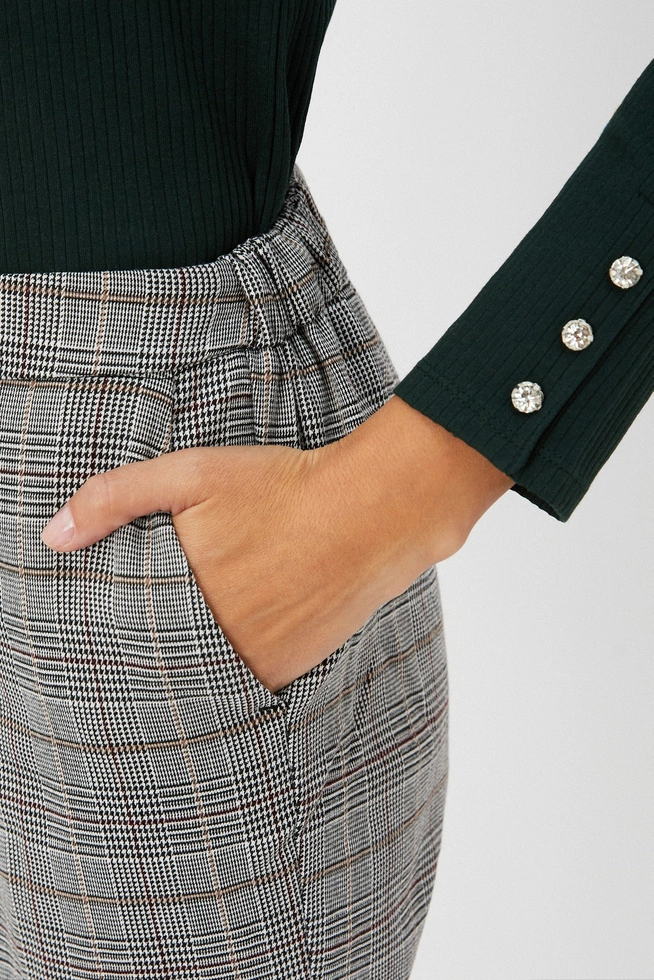 Cygaretki w kratkę szare