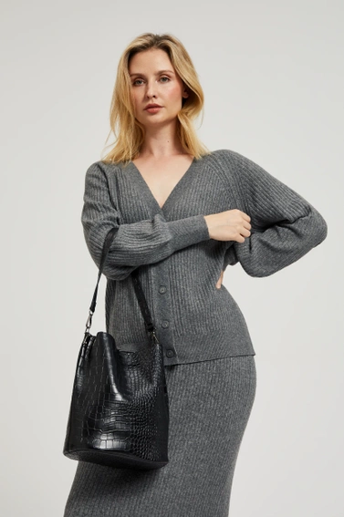 Torebka ozdobiona wężowym wzorem czarna 