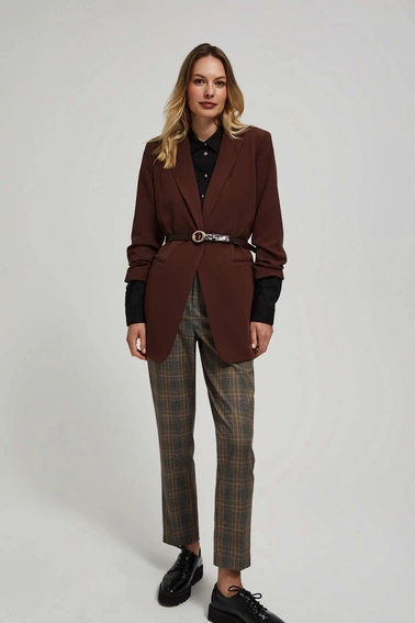 Pasek z ozdobną klamrą i wężowym wzorem brązowy