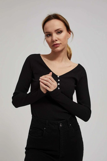 Prążkowana bluzka z guzikami