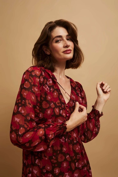 Sukienka z rozkloszowanym dołem