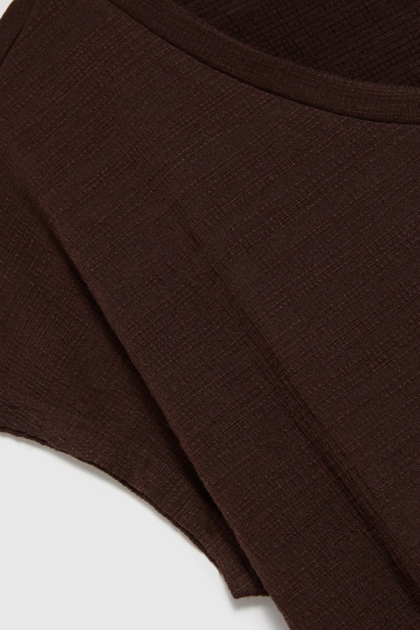 Bluzka z dekoltem w serek brązowa