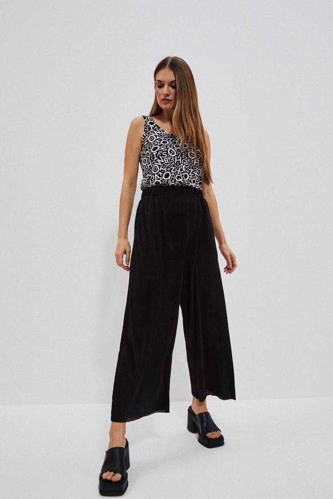 Spodnie z szerokimi nogawkami z prążkowanego materiału czarne