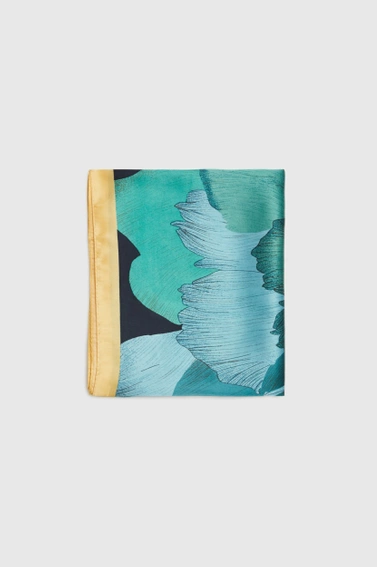 Letni wzorzysty szal zielony