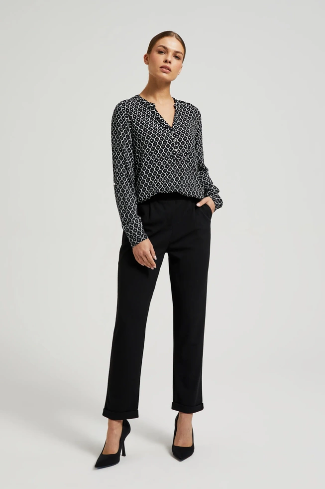 Wiskozowa koszula bez kołnierzyka czarna