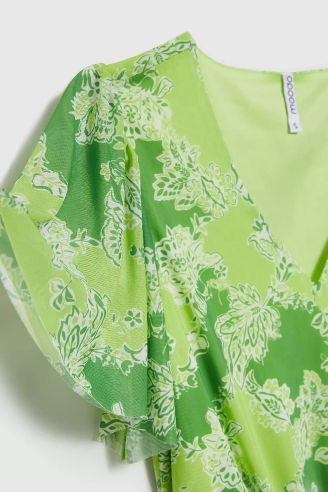 Sukienka w kwiaty zielona