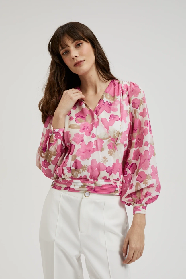 Koszula w kwiaty z bufiastymi rękawami różowa