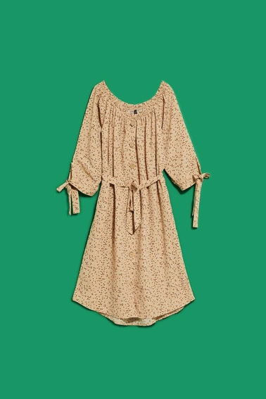 Sukienka z delikatnym nadrukiem