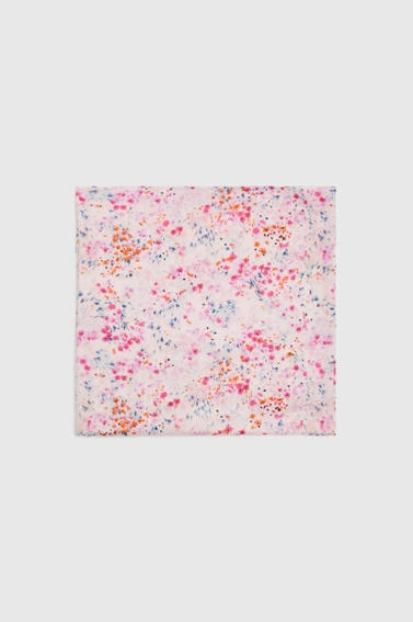 Szal w drobne kwiaty różowy