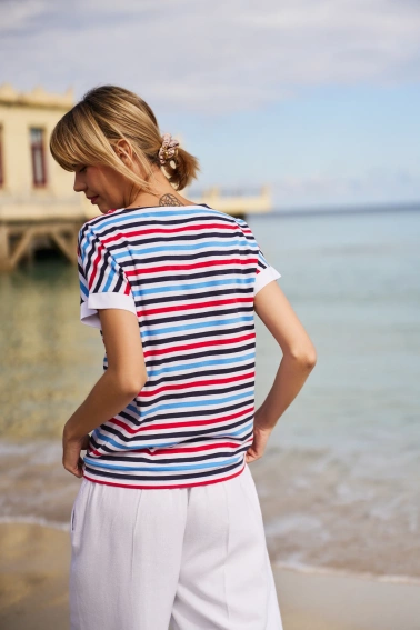 T-shirt w paski granatowy