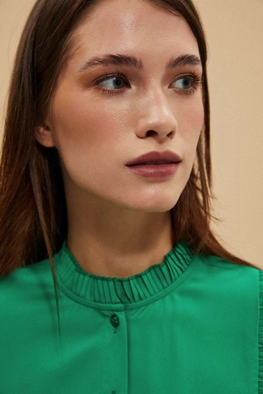 Koszula z plisowaniem zielona