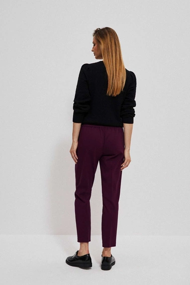 Spodnie z kantem koloru burgund