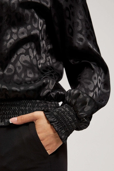 Koszula z bufiastymi rękawami i zwierzęcym wzorem czarna