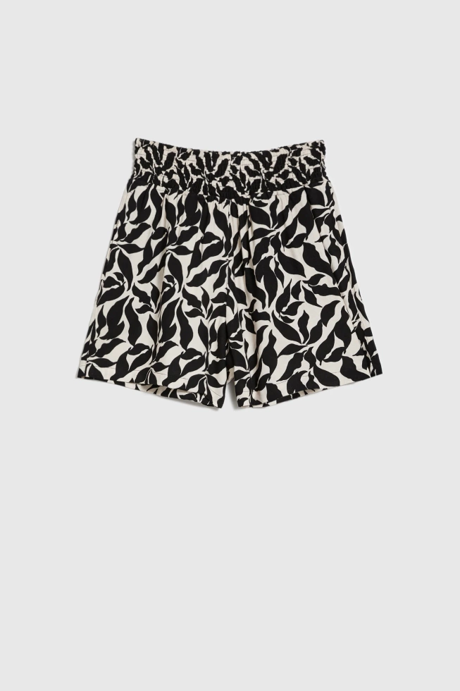 Wzorzyste szorty z wiskozy beżowe