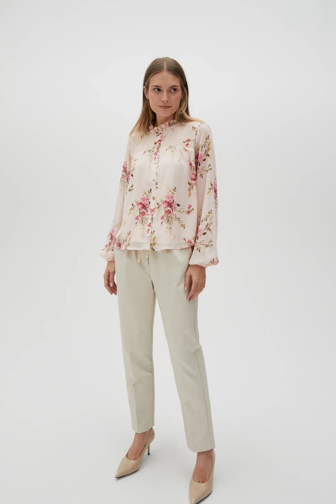 Koszula w kwiaty z falbankami i bufiastymi rękawami różowa