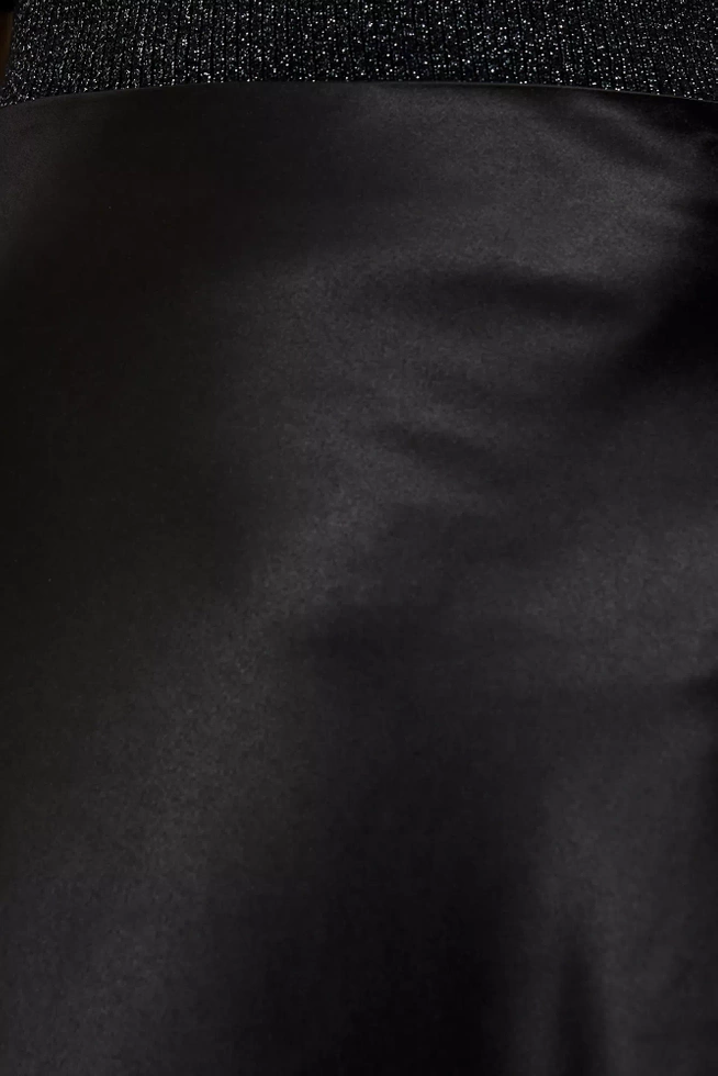 Spódnica midi czarna