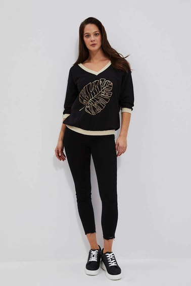 Bluza z dekoltem w serek i nadrukiem czarna