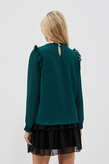 Koszula z falbaną na ramionach 