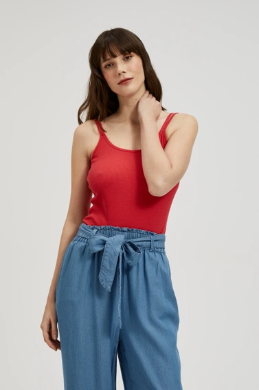 Gładki top czerwony