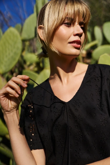 Bawełniana koszula z bufiastymi rękawami czarna