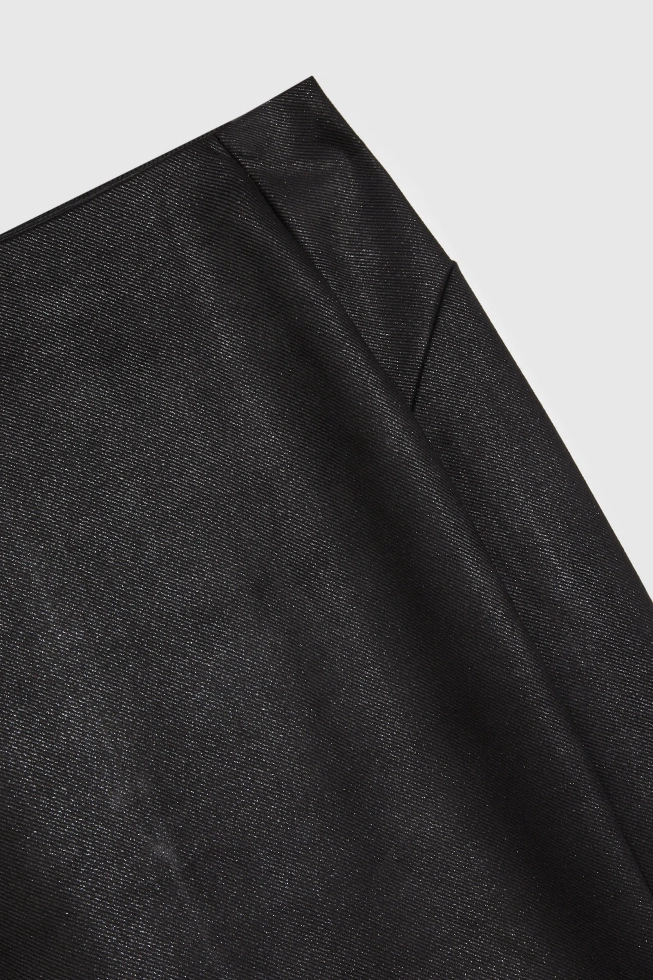 Ołówkowa spódnica czarna