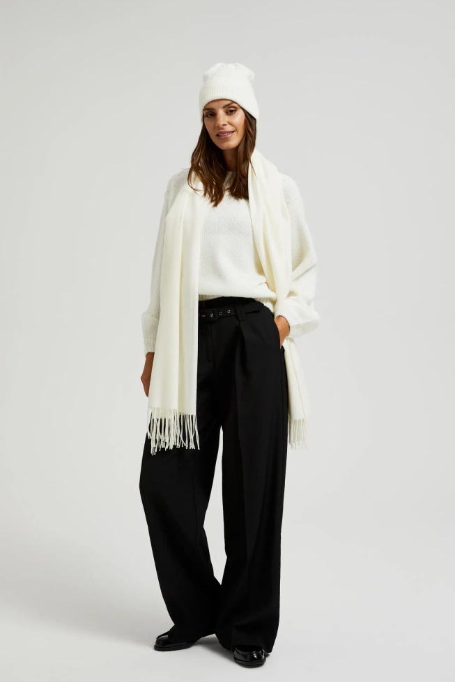 Gładki szalik z frędzlami ecru